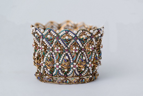 Лекция «Материалы как медиаторы. Диалог между ювелирным искусством и временем»