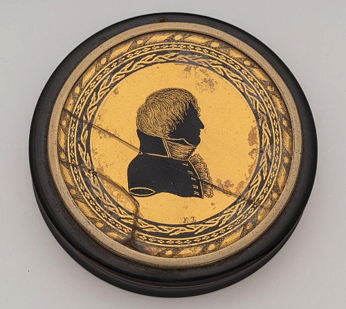 Мастер-класс с лекцией «Создание cилуэта в технике эгломизе. Теория и практика»